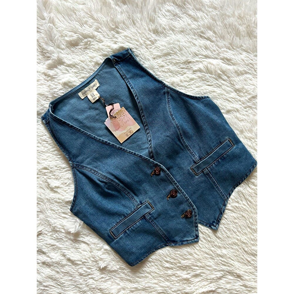 NWT Happily Grey Denim Vest Medium Wash Button Front Cropped Waistcoat Size M